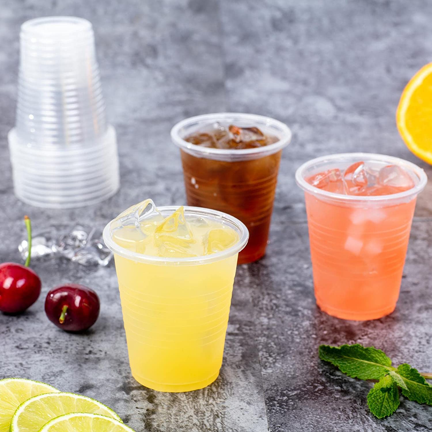 Plastic Cups with Lids - 24 oz - BPAs-Free Clear Plastic Cups - Rolled Rim  Disposable Coffee Cups - Clear Cups for Water, Soda & Juice - 100 Pieces  Drinking Cups 