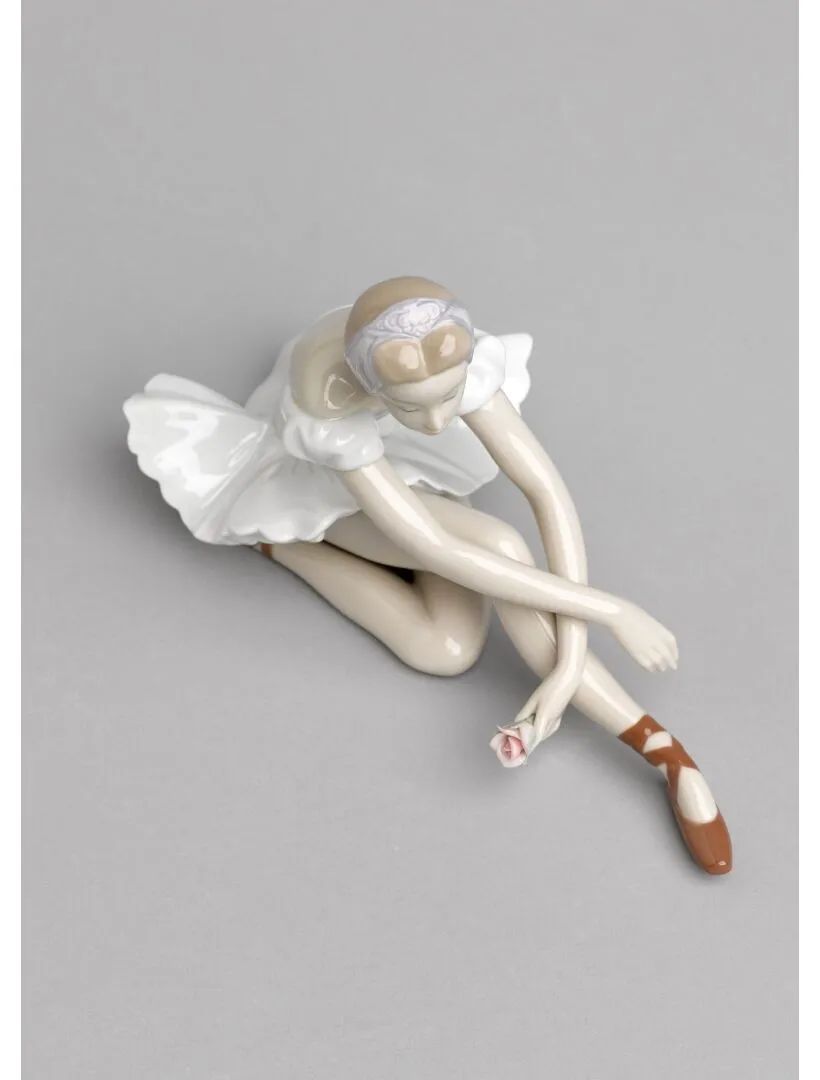 Rose Ballet Figurine