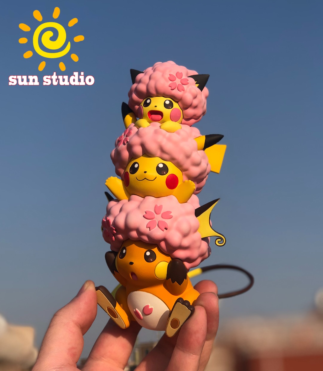 Sakura Pikachu Family - Pokemon Resin Statue - sun Studio [Pre-Order]